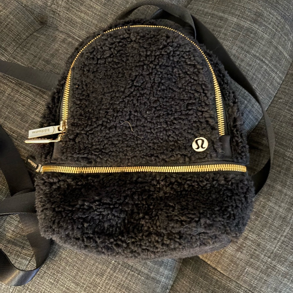 Lululemon Black Sherpa Backpack